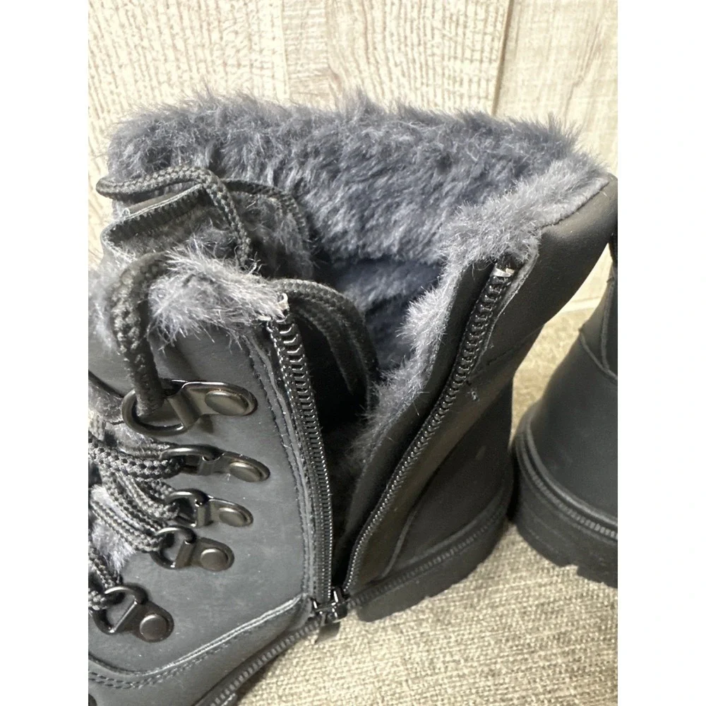 Womens Sz 7 Black Faux Fur-Lined Boots Side Zipper & Lace-Up Emo Goth Grunge - Picture 6 of 9
